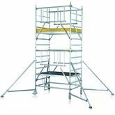 Rolsteiger met stabilisatoren type MultiTower S-PLUS 2T - platformmaat 1,20x1,80 m/platformhoogte 2,50 m /werkhoogte 4,50 m/steigerhoogte 3,75 m