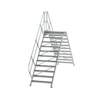 Aluminium brugtrap 45&deg;  - totale hoogte 3.435 mm/hoogte onder platform 2.160 mm/aantal treden 2x11/breedte treden 1.000 mm/treden en platform gemaakt van gegolfd aluminium R 9