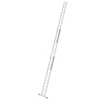 Aluminium 3-delige opsteekladder  - met stabilisatiebalk/werkhoogte 10.8 m/ladderlengte uitgeschoven 9.78 m/ladderlengte ingeschoven 4.18 m/aantal sporten 3x14/breedte ladder 500 mm