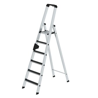 Aluminium trap eenzijdig oploopbaar met clip step R13 - werkhoogte 3.400 mm/platformhoogte 1.380 mm/aantal treden 6/belastbaar tot 150 kg